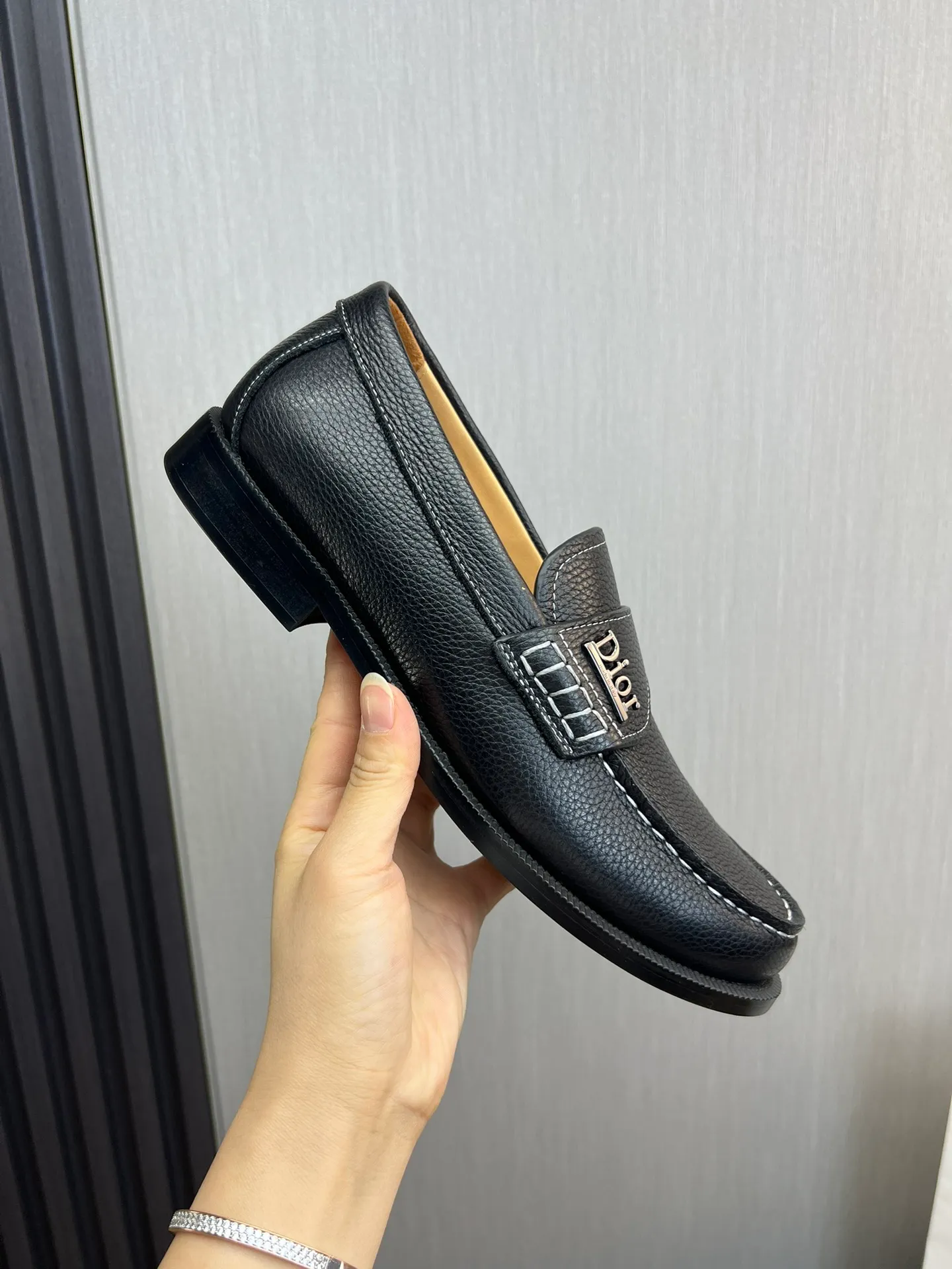 Men's men's shoes💰560💰 Dior men's business casual leather shoes👞all use imported original brand leather, just to create a more comfortable wearing experience, upper: original cowhide➕imported sheepskin lining, original non-slip and wear-resistant rubber outsole✔️36-45 (38.45 non-returnable)